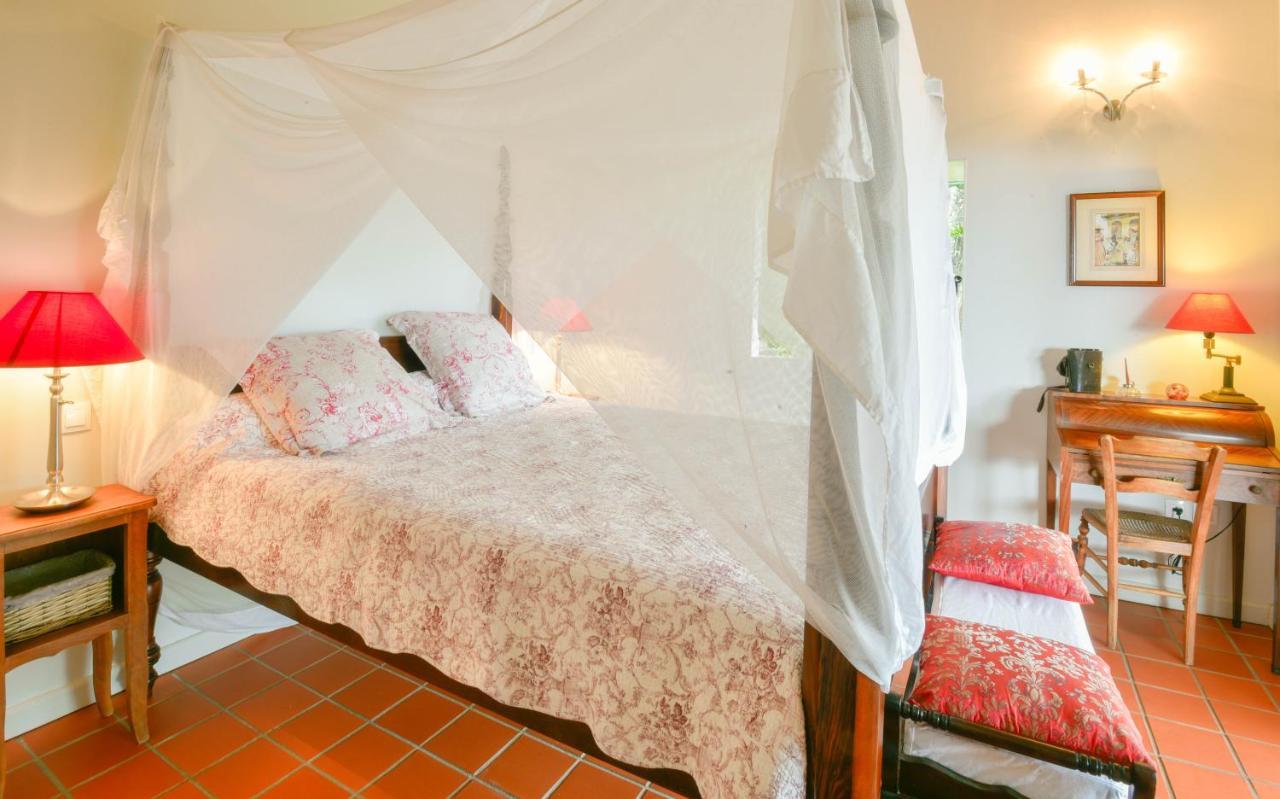 Beausejour Guest House Pointe-Noire Bagian luar foto