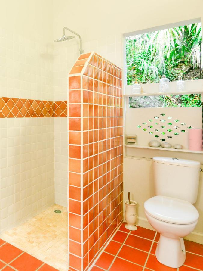 Beausejour Guest House Pointe-Noire Bagian luar foto