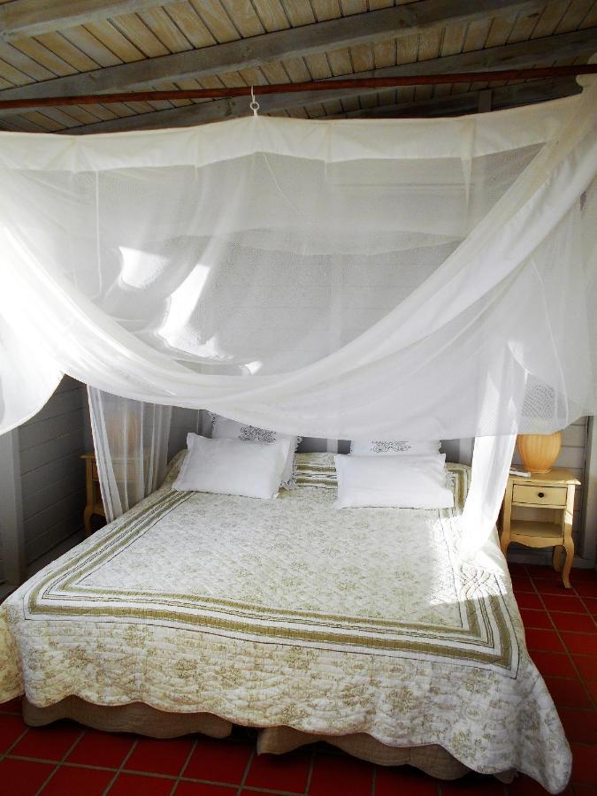 Beausejour Guest House Pointe-Noire Bagian luar foto