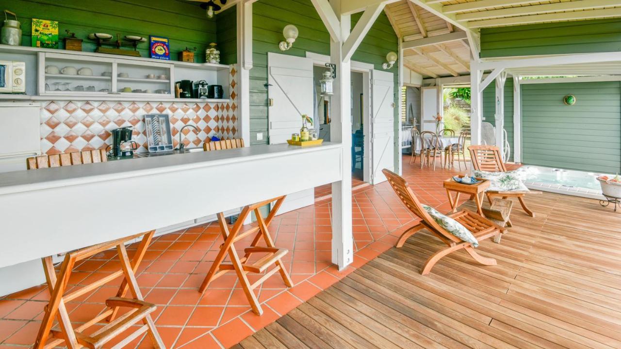 Beausejour Guest House Pointe-Noire Bagian luar foto