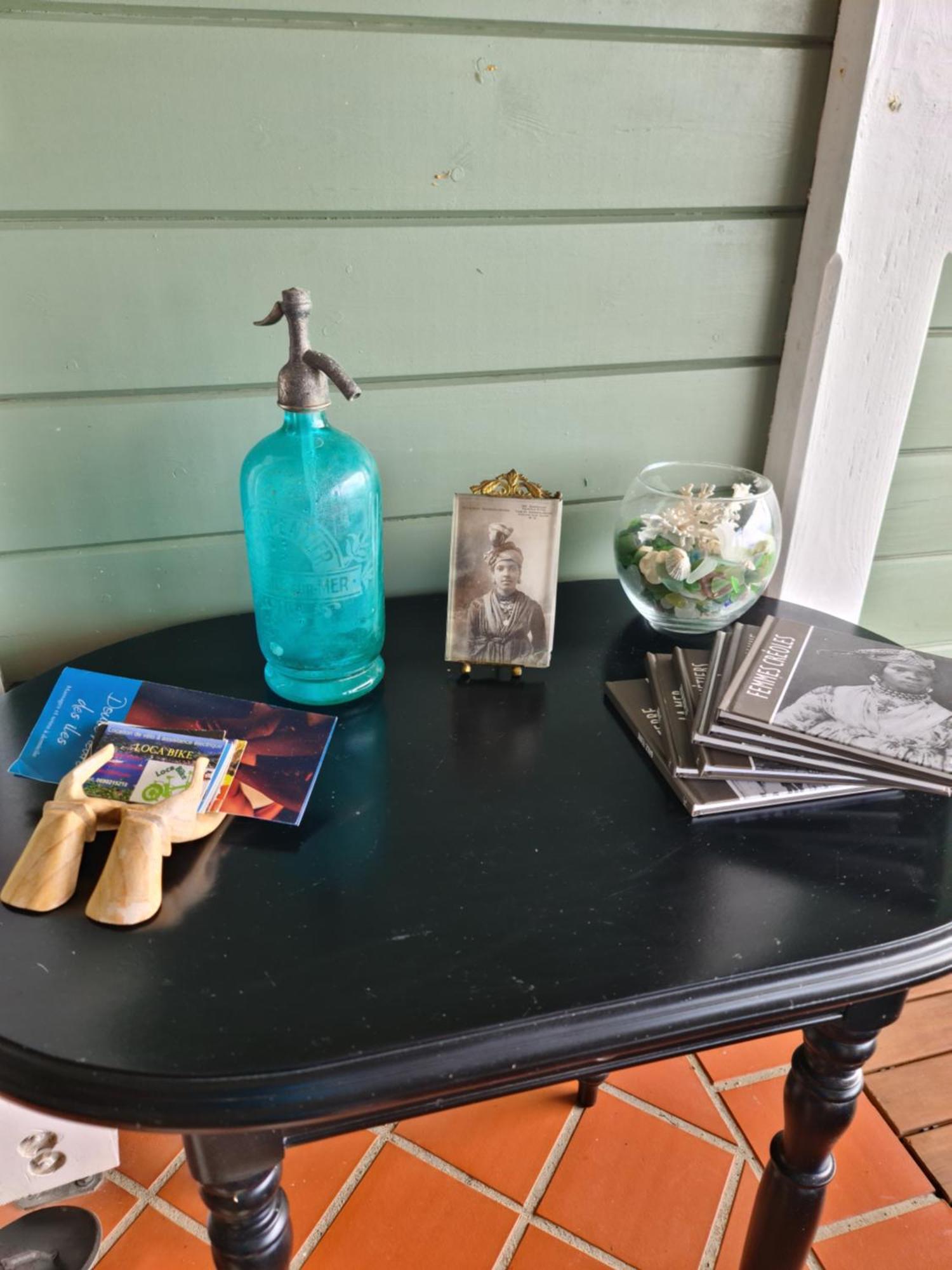 Beausejour Guest House Pointe-Noire Bagian luar foto