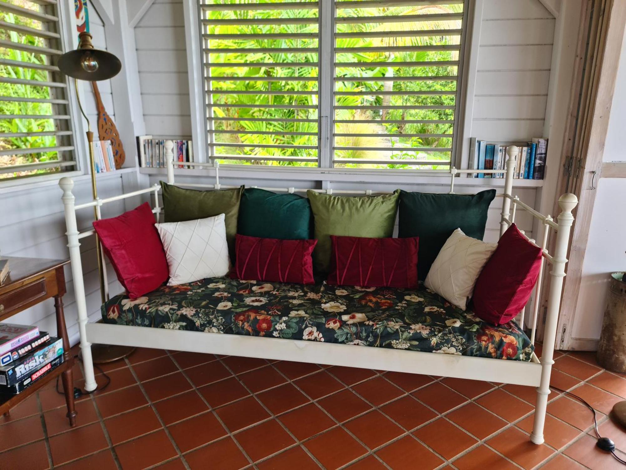 Beausejour Guest House Pointe-Noire Bagian luar foto