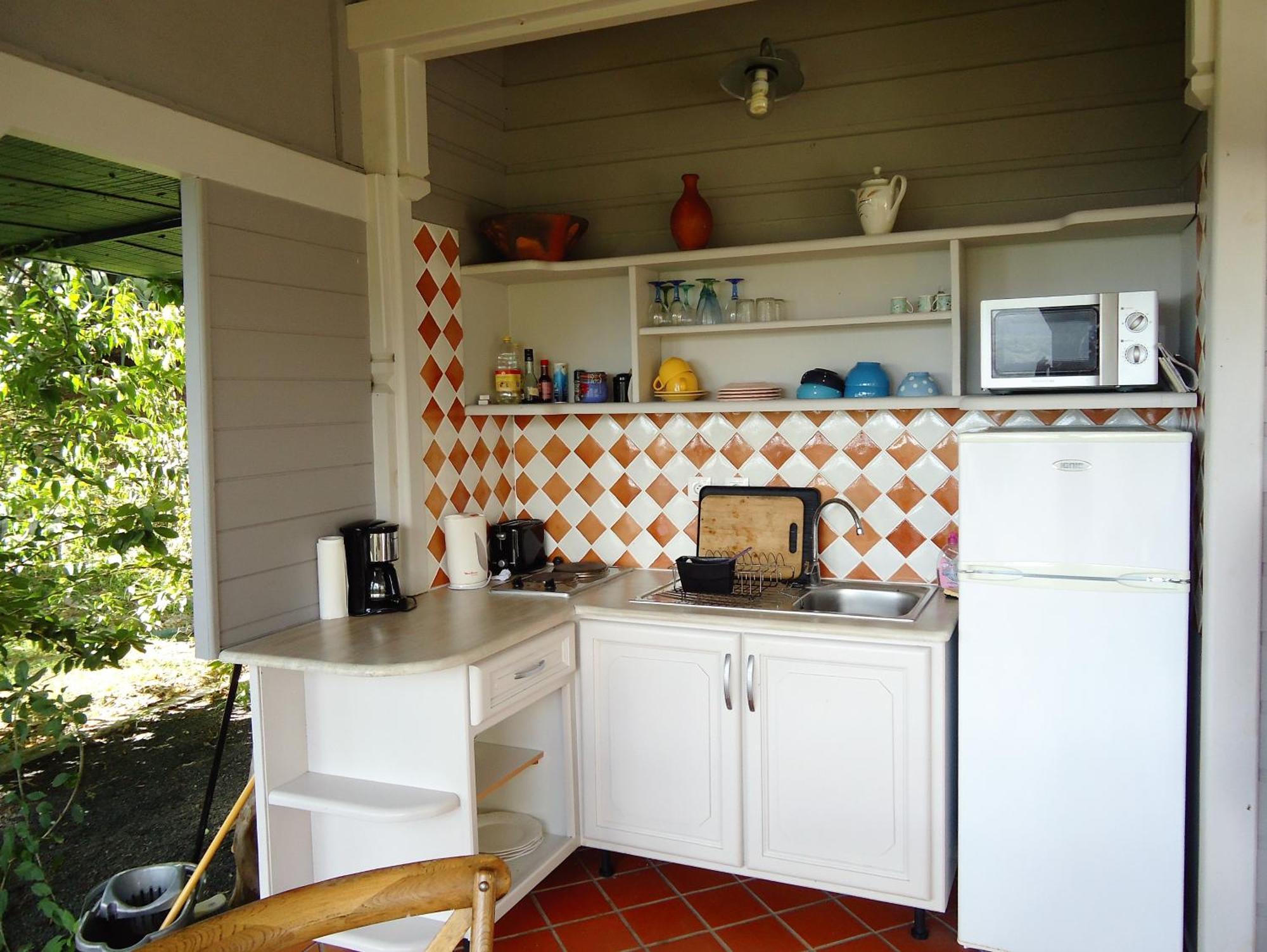 Beausejour Guest House Pointe-Noire Bagian luar foto